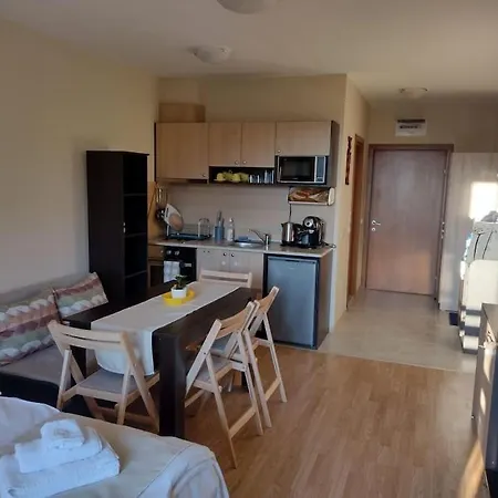 студио пацо и нина в Aspenvalley * ラズロク