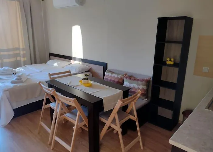 Lejlighed студио пацо и нина в Aspenvalley Razlog